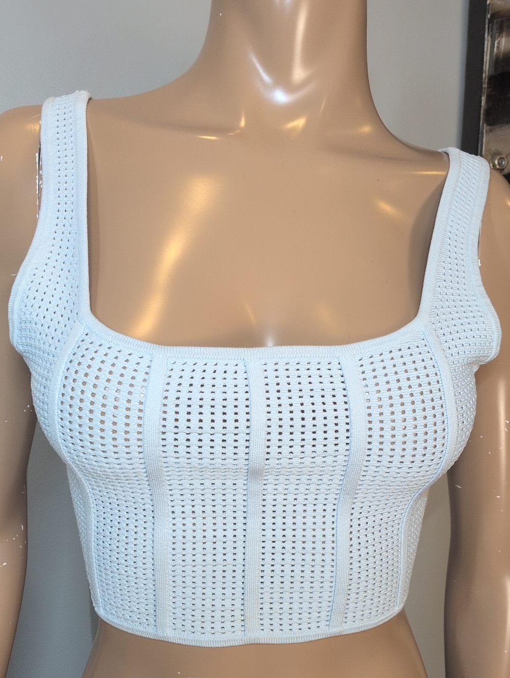 Babaton Aritzia Sculpt Knit Squareneck Cropped Tank Baby Blue Womens Size Medium - Picture 3 of 10